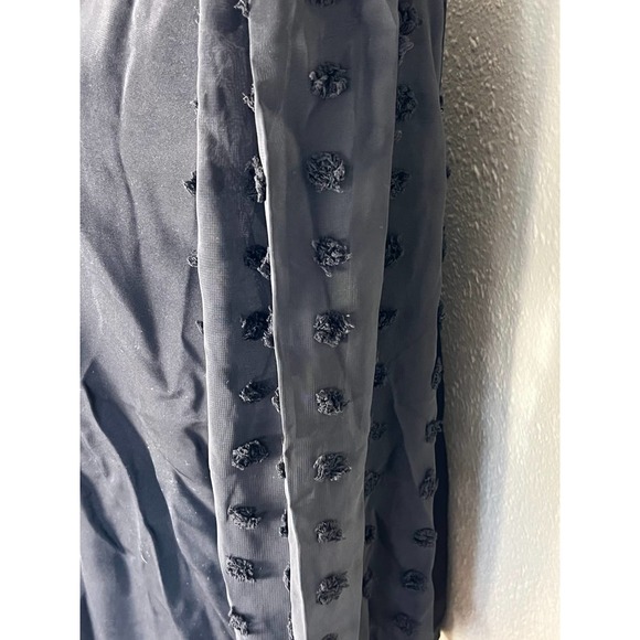 WOMEN'S SEXY SWISS DOT SLEEVES BUTTON ACCENT BLOUSE COLOR BLACK NWOT Size XL - Picture 3 of 8